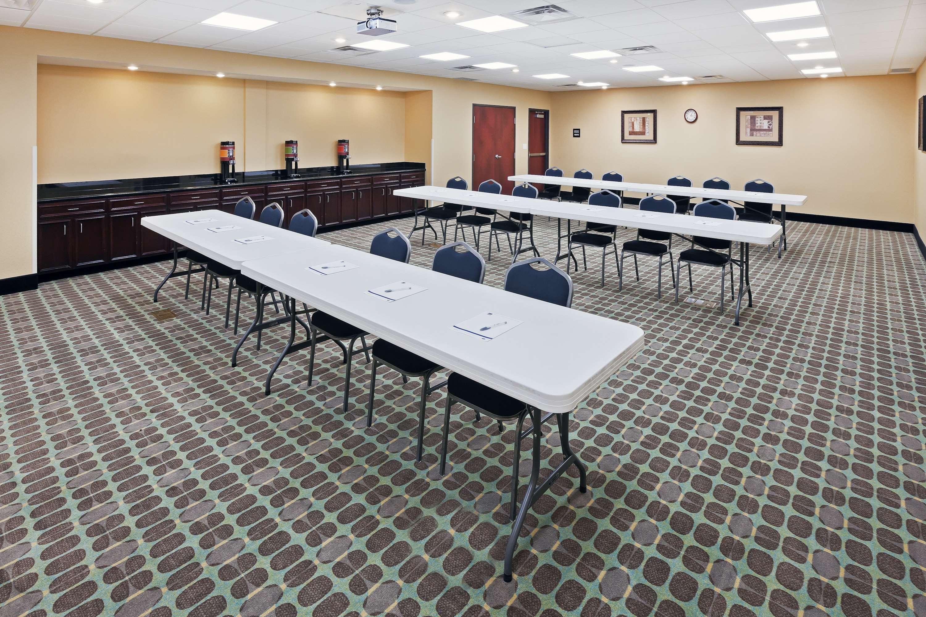 Hampton Inn & Suites Dumas Buitenkant foto